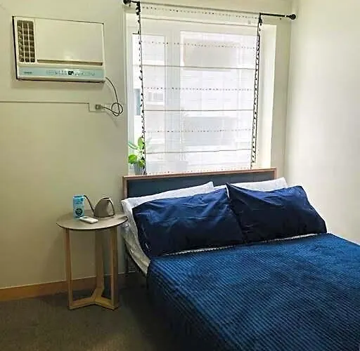 Santorini Inspired 1bedroom Unit At Trees Residences Отель 4*